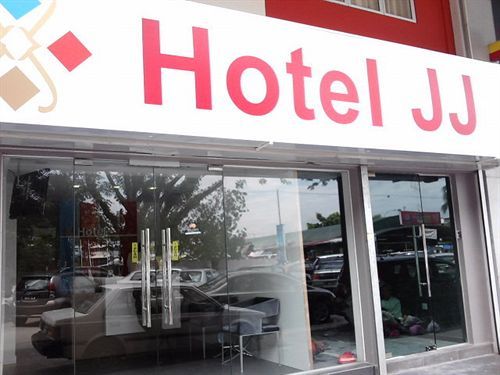 Jj Boutique Hotel Петалинг-Джая Экстерьер фото
